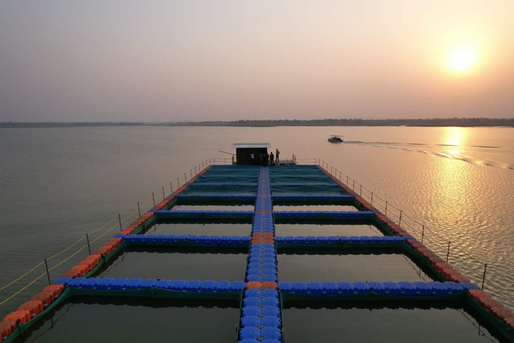 floating pontoons2